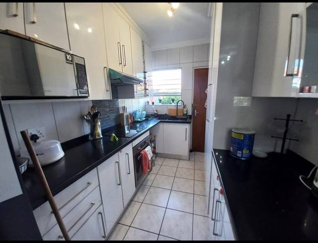 3 BEDROOM TOWNHOUSE FOR SALE IN MEYERSDAL